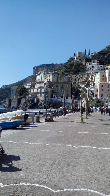 Casa Vacanze Nonno Aldo Minori Buitenkant foto